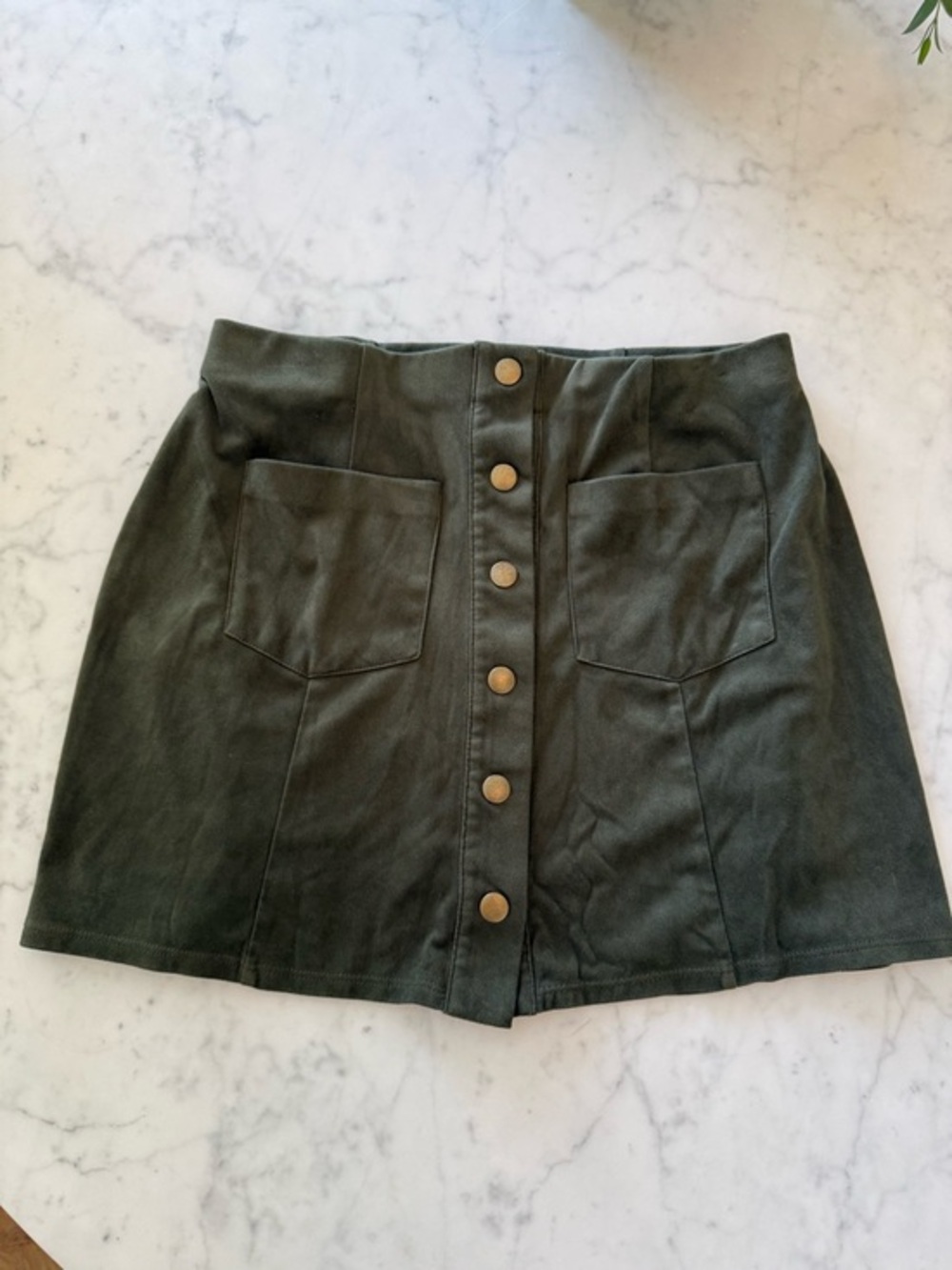Forever 21 Olive Green Button Front Mini Skirt Size S Faux Suede
